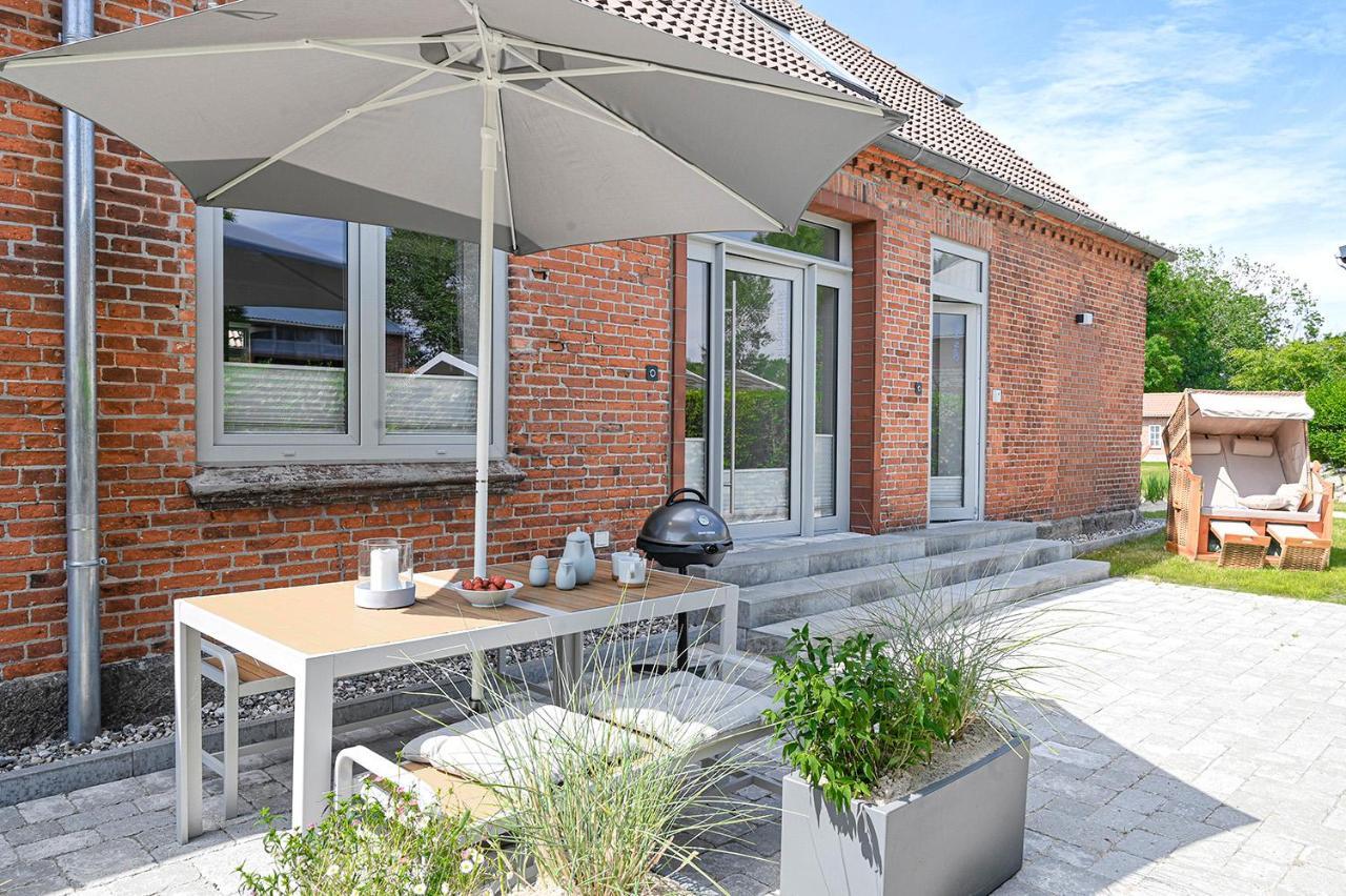 Kloeoenstuuv Apartment Fehmarn Exterior foto
